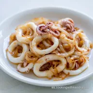 Calamares Encebollados para 4 Personas