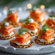 Canap&eacute; de salm&oacute;n para Navidad: Elegantes Entrantes