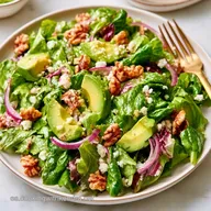 Cremosa Ensalada de Aguacate Queso y Miel