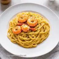 Linguine al Ajillo con Gambas Un Fest&iacute;n Mediterr&aacute;neo